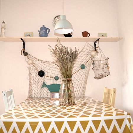 Medizen Apartment Izola Bagian luar foto