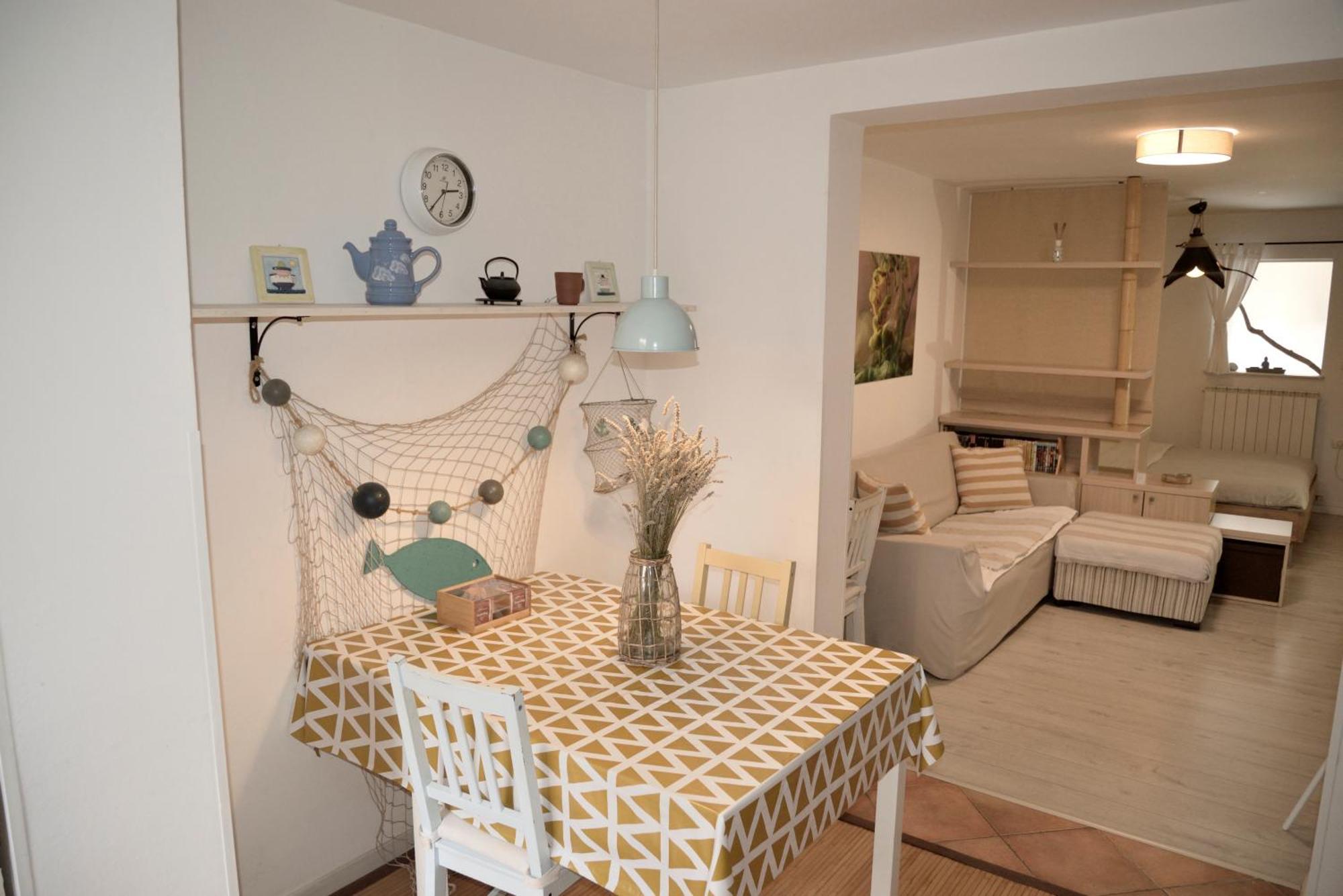 Medizen Apartment Izola Bagian luar foto